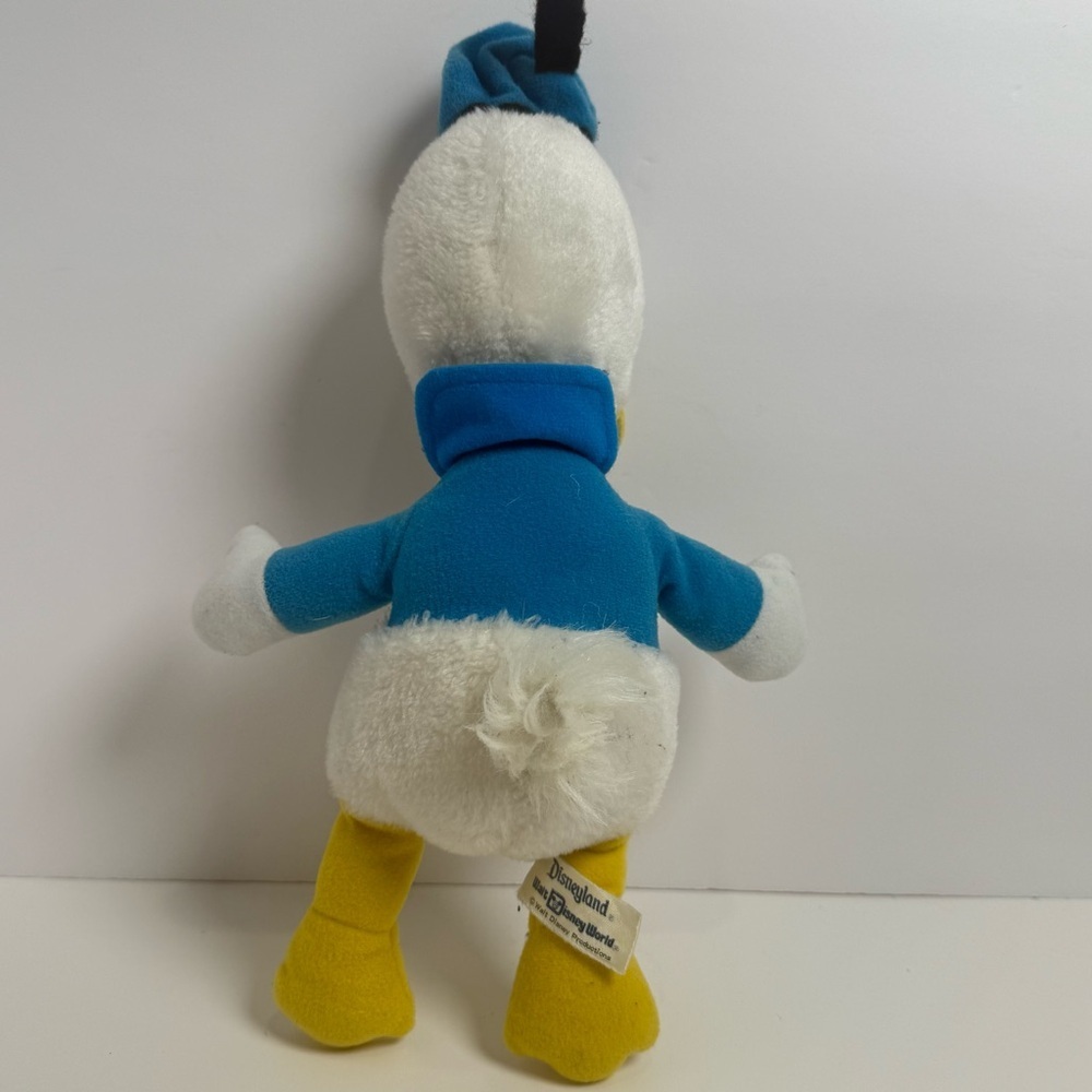 Vintage Disneyland Old Style Donald Duck Plush Stuffed Animal (Korea) VGC - Picture 5 of 9